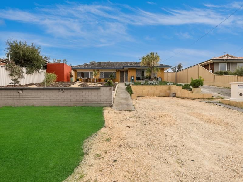 15 Dowling Place, Orelia WA 6167