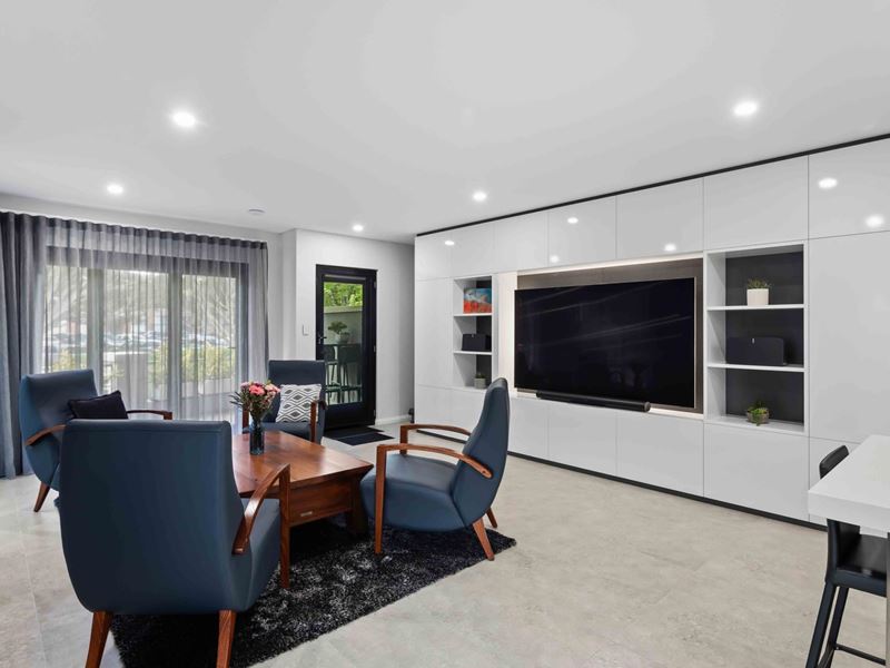 1/132 Royal Street, East Perth