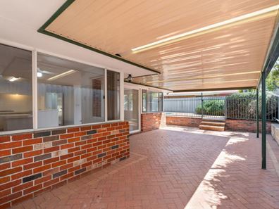 7 Brendale Place, Landsdale WA 6065