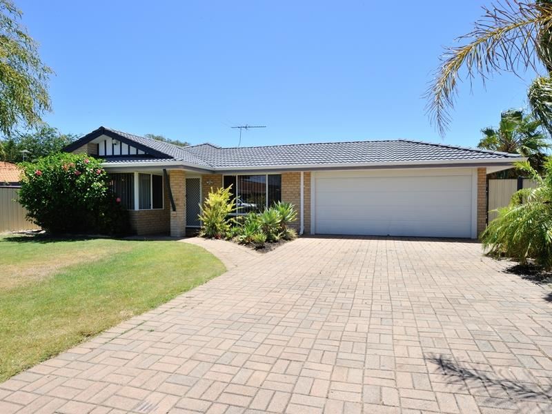 15 Dundee Close, Warnbro WA 6169