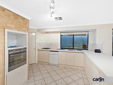 4 Millstream Place, Success WA 6164