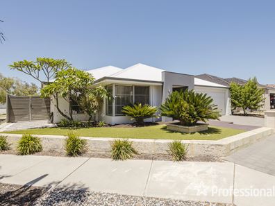 31 Winterthur Street, Landsdale WA 6065