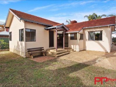 5 Adelphi Street, Bayswater WA 6053