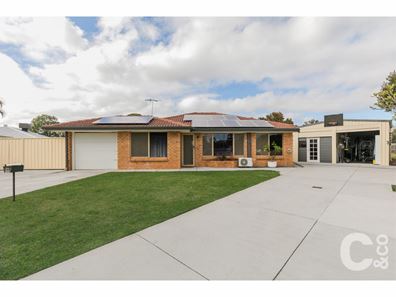 21 Sandford Grove, Parmelia WA 6167