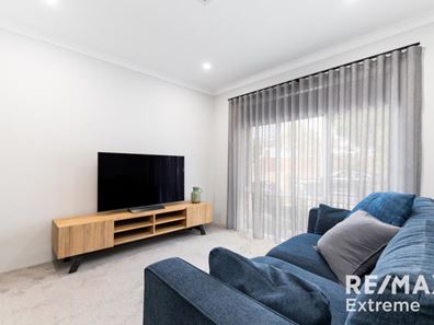 138 Joseph Banks Boulevard, Banksia Grove WA 6031