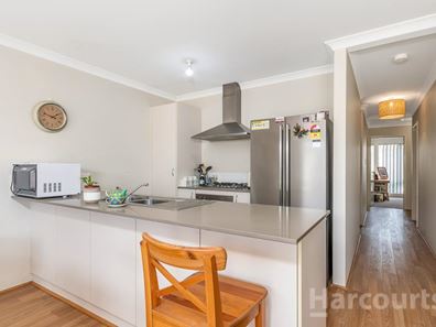 6 Sepia Way, Eglinton WA 6034