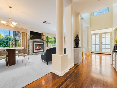 10 Omagh Grove, Waterford WA 6152