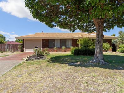 12 Barbel Close, East Cannington WA 6107