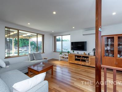 2 Athenian Close, Padbury WA 6025
