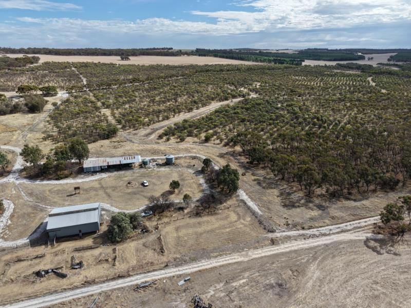 Lot 706 Quairading - York  Road, Kauring WA 6302