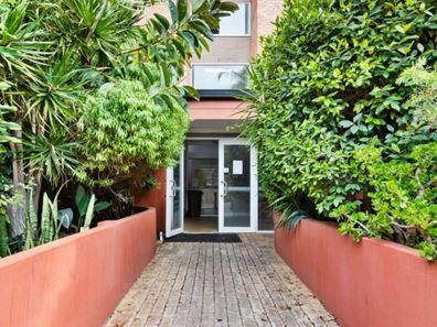 52/4 Dover Court, Mosman Park WA 6012