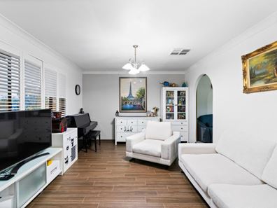 282 North Beach Road, Karrinyup WA 6018