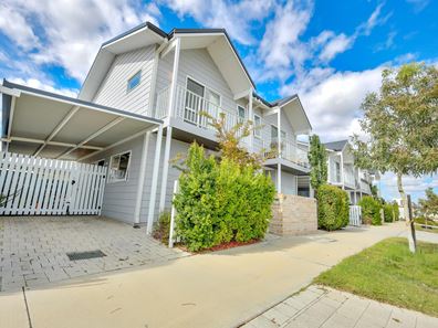 27 Friston Street, Hilbert WA 6112