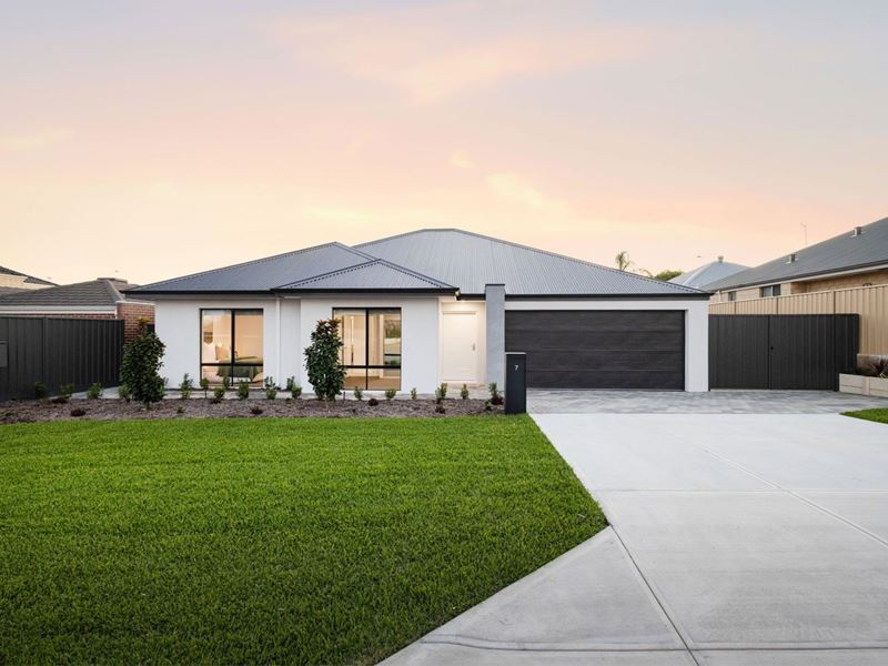 7 Okewood Way, Morley WA 6062