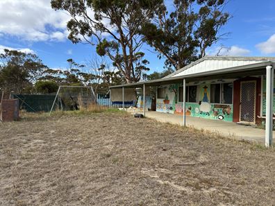 28 Lamont Street, Ongerup WA 6336