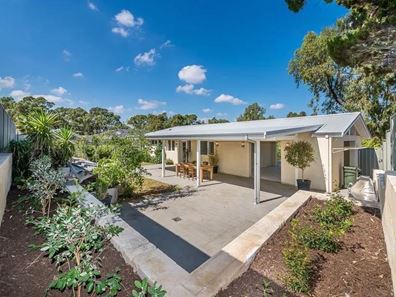 22 Madana Place, Craigie WA 6025