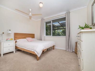 22 Madana Place, Craigie WA 6025