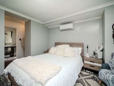 11 Whipbird Road, Alkimos WA 6038