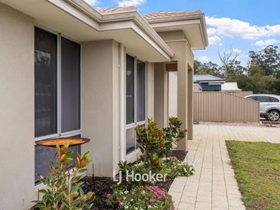 56 Beraking Loop, Dalyellup WA 6230