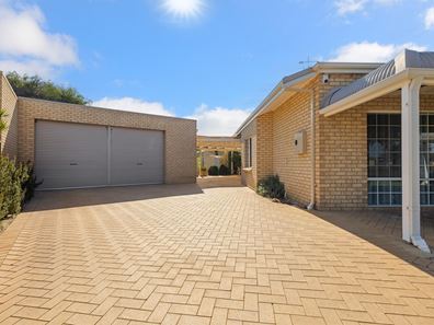 9 Ayres Crescent, Lancelin WA 6044