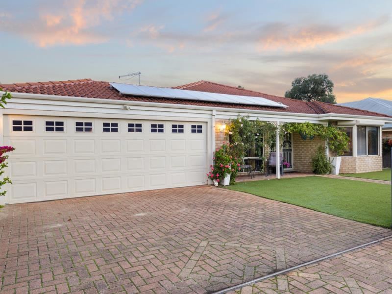 50 Dorneywood Way, Landsdale WA 6065