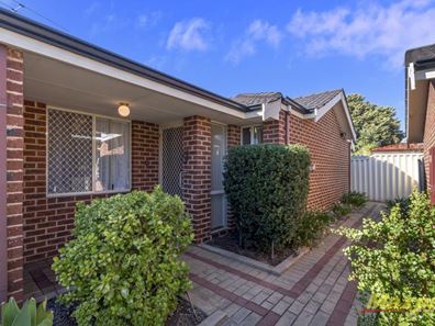 15/2 Cerberus Avenue, Parkwood WA 6147