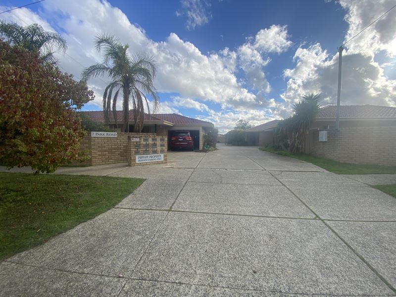 11/7 Park Road, Midvale