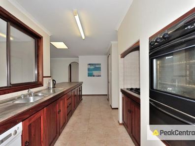 10 Brownrigg Street, Singleton WA 6175