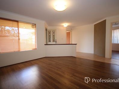 35 Barton Drive, Australind WA 6233