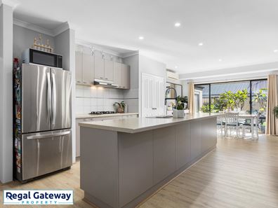 13 Armand Drive, Aubin Grove WA 6164