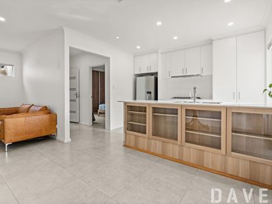 6 Knave Lane, Innaloo WA 6018