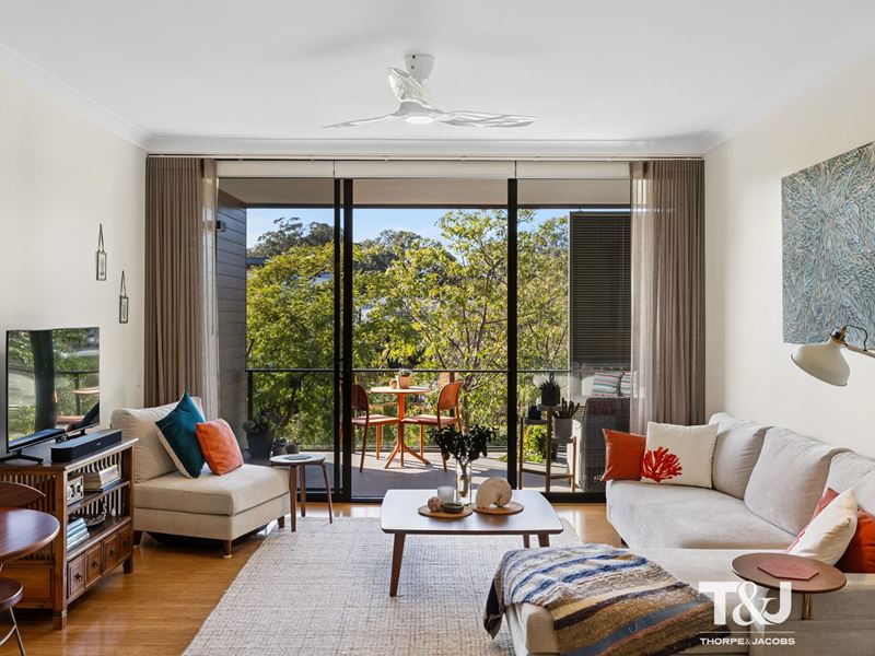 55/2 Burvill Drive, Floreat