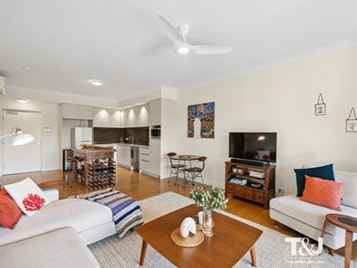 55/2 Burvill Drive, Floreat WA 6014