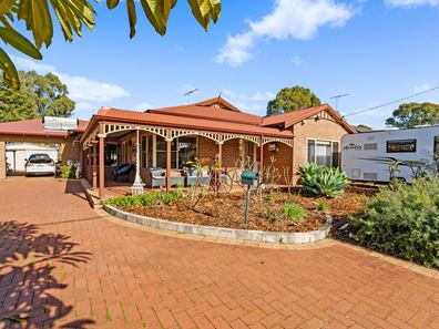 3 Karrul Way, Greenfields WA 6210
