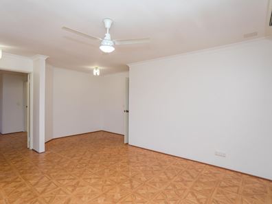 161 Seville Drive, Seville Grove WA 6112