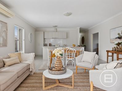 16 Solstice Bend, Wellard WA 6170