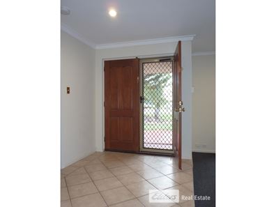 9 Townsend Road, Rockingham WA 6168