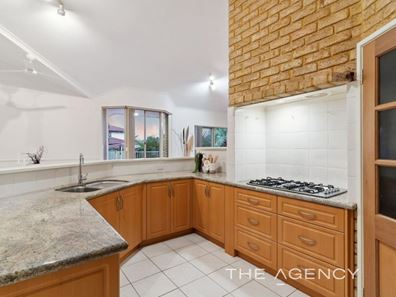 8 Flannan Place, Warwick WA 6024