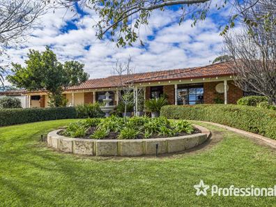 41 Wandearah Way, Kingsley WA 6026