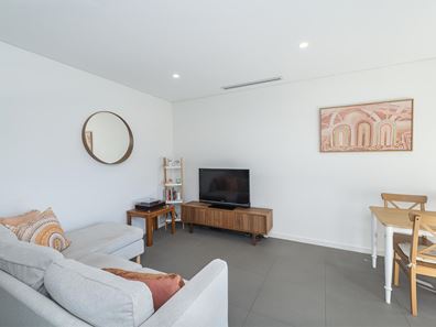 15/34 Marri Road, Duncraig WA 6023