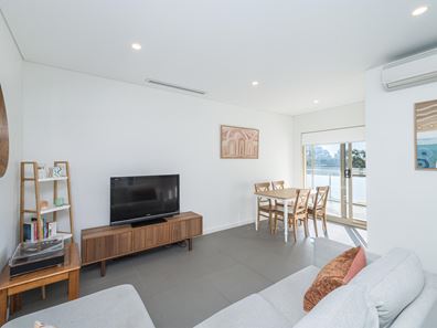 15/34 Marri Road, Duncraig WA 6023