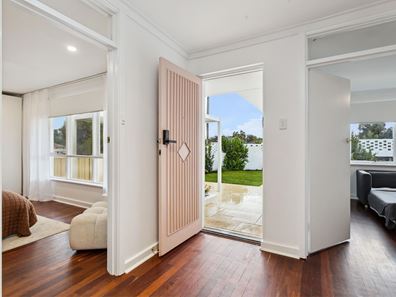 35 Grey Street, Bayswater WA 6053