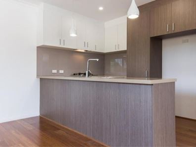 14/53 Oswald Street, Innaloo WA 6018