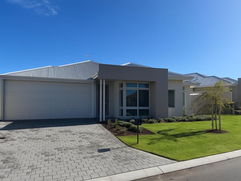 5 Primrose Loop, Eglinton