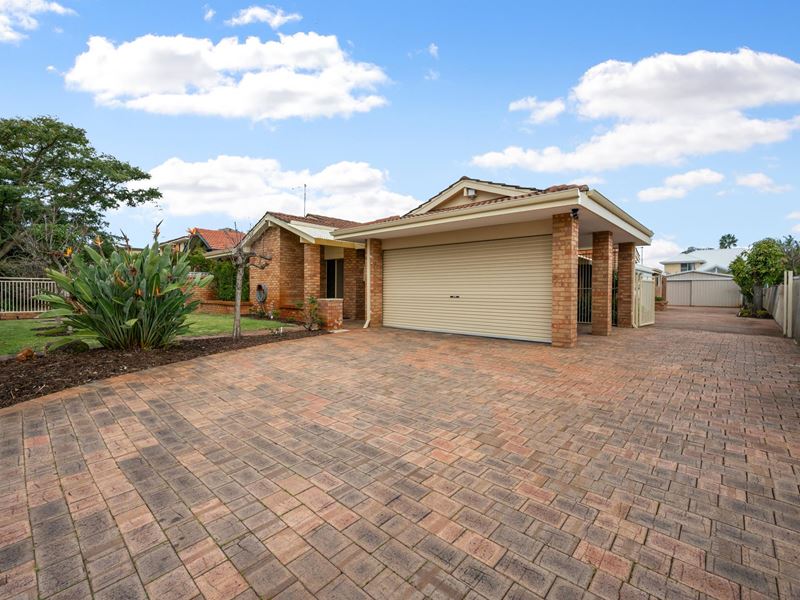 11 Griffin Crescent, Manning WA 6152