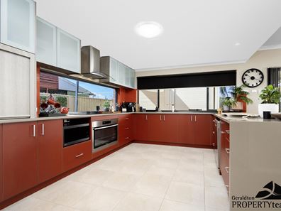 9 Whitworth Drive, Sunset Beach WA 6530