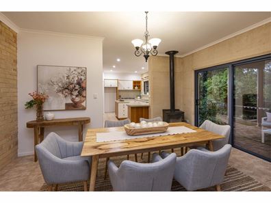 2/18 Toddy Place, Dunsborough WA 6281