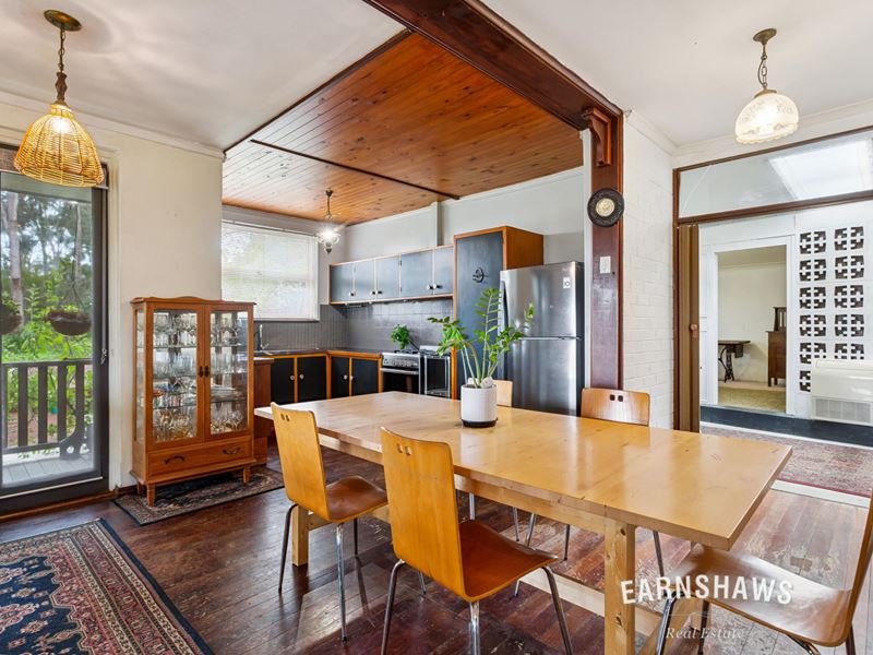 98 Old York Road, Greenmount WA 6056