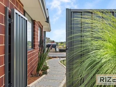2 Beautiful Road, Banksia Grove WA 6031
