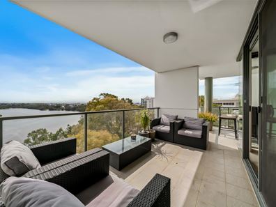 21/12 Tanunda Drive, Rivervale WA 6103